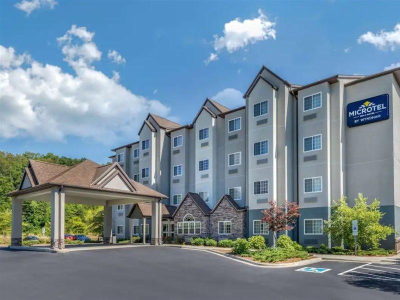 Microtel Inn & Suites Dillsboro/Sylva Bagian luar foto
