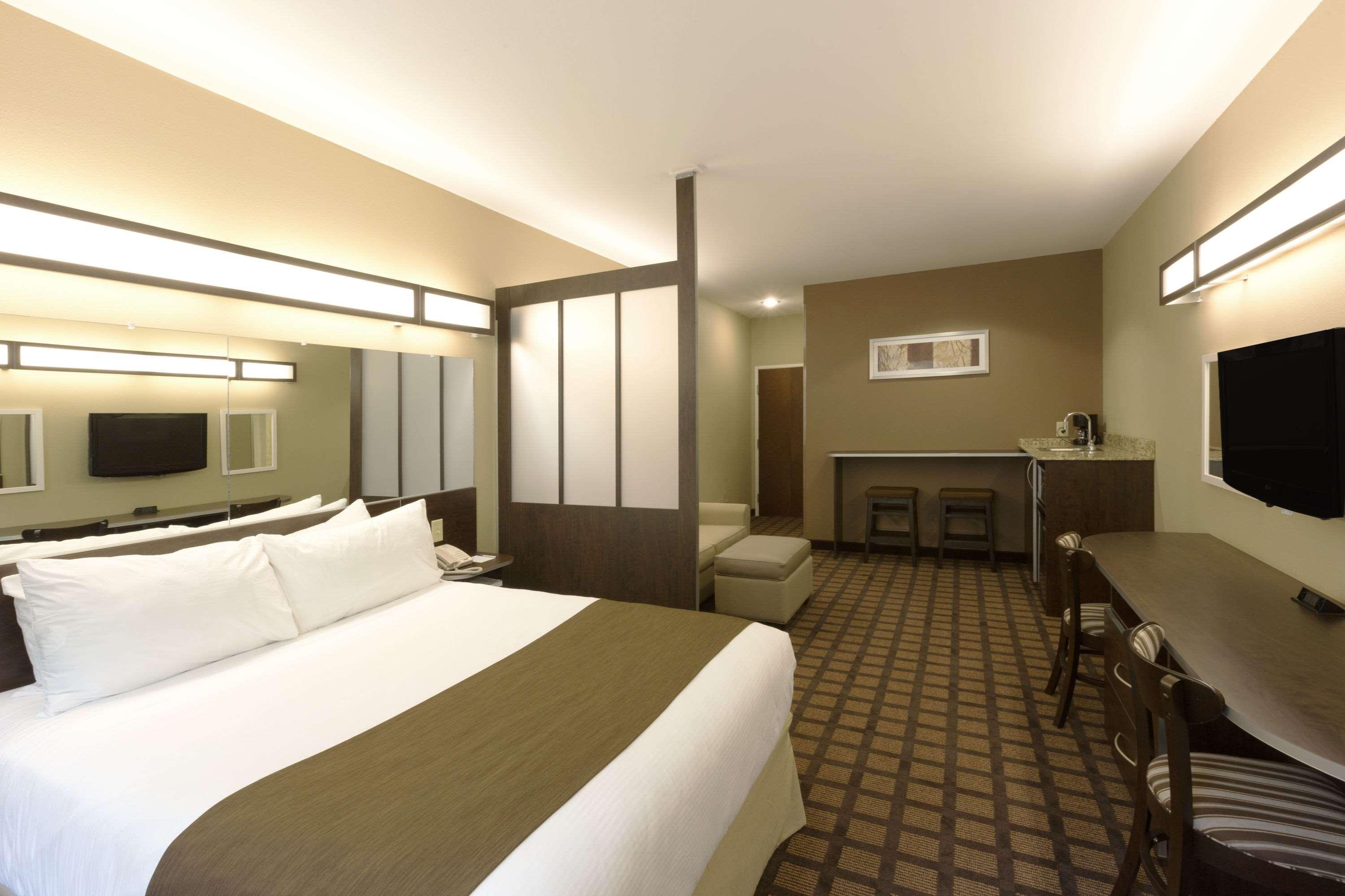 Microtel Inn & Suites Dillsboro/Sylva Bagian luar foto