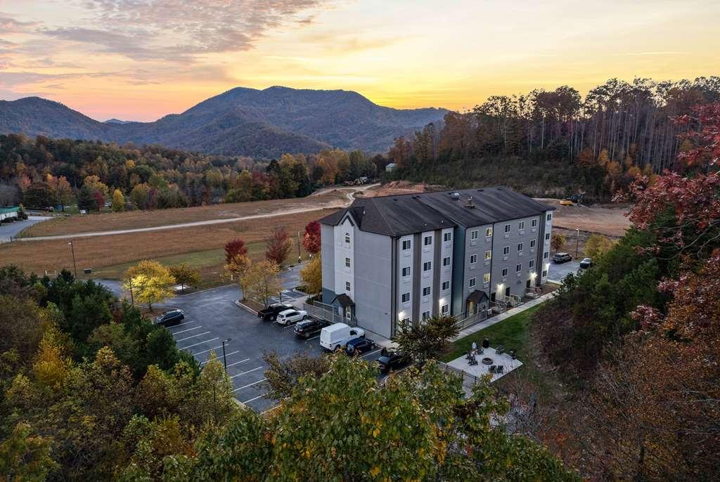 Microtel Inn & Suites Dillsboro/Sylva Bagian luar foto